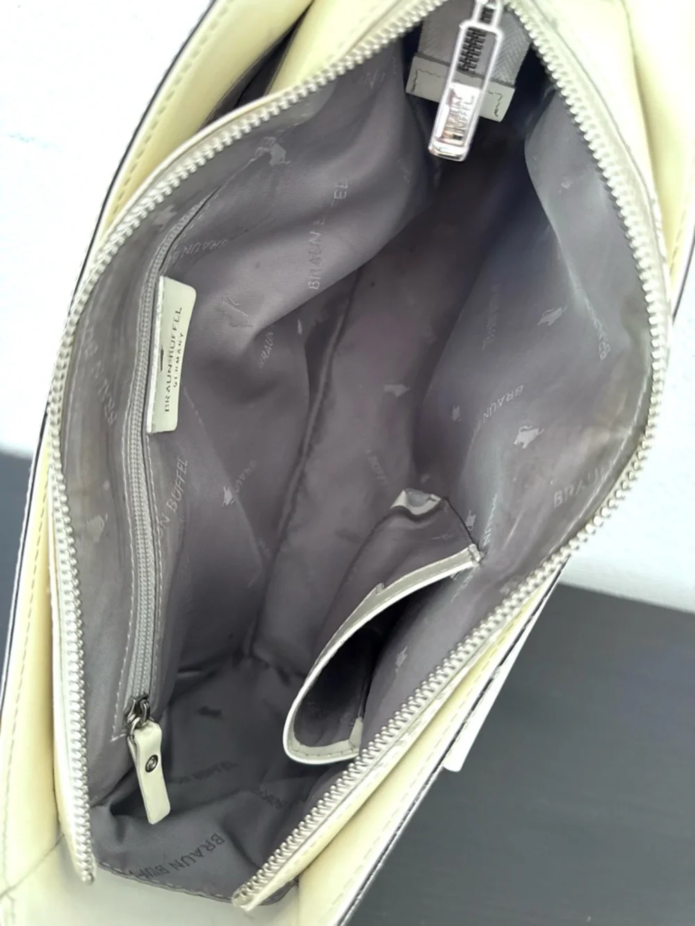 Vintage Braun Buffel German Luxury Ivory Leather Shoulder Bag Hobo